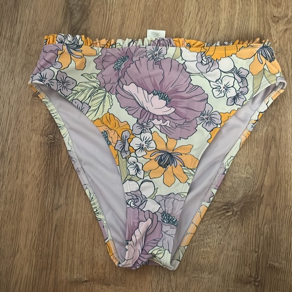 NWT Cupshe high waisted bikini size medium - Picture 2 of 5